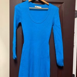 Beautiful blue midi dress only worn once excellent material prices firm ZARA